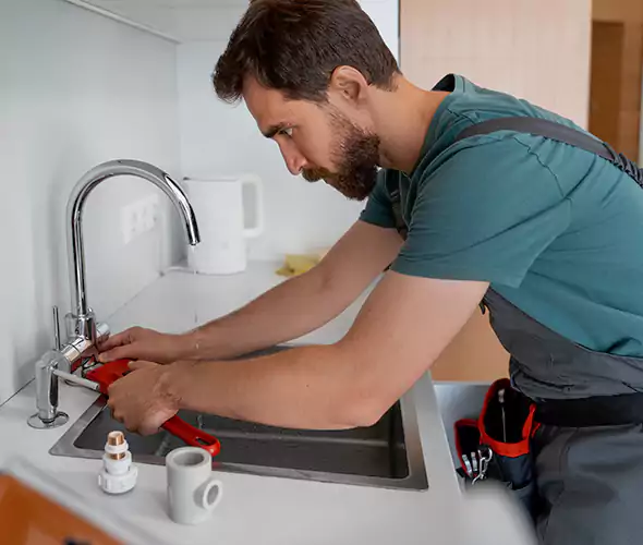 Professional Faucet Replacement Specialist in Bullhead City, AZ: Schedule Affordable Faucet Replacement Services with Us