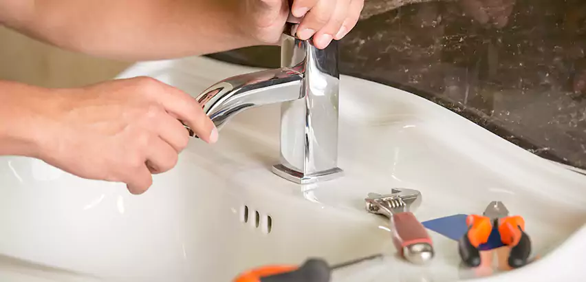 Bathtub Faucet Replacement in Bullhead City
